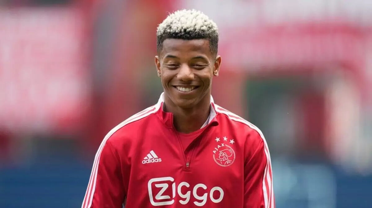 Beşiktaş'ta sürpriz gelişme! Hüseyin Yücel yıldız oyuncuyu ikna etmek için devreye girdi - 2. Resim