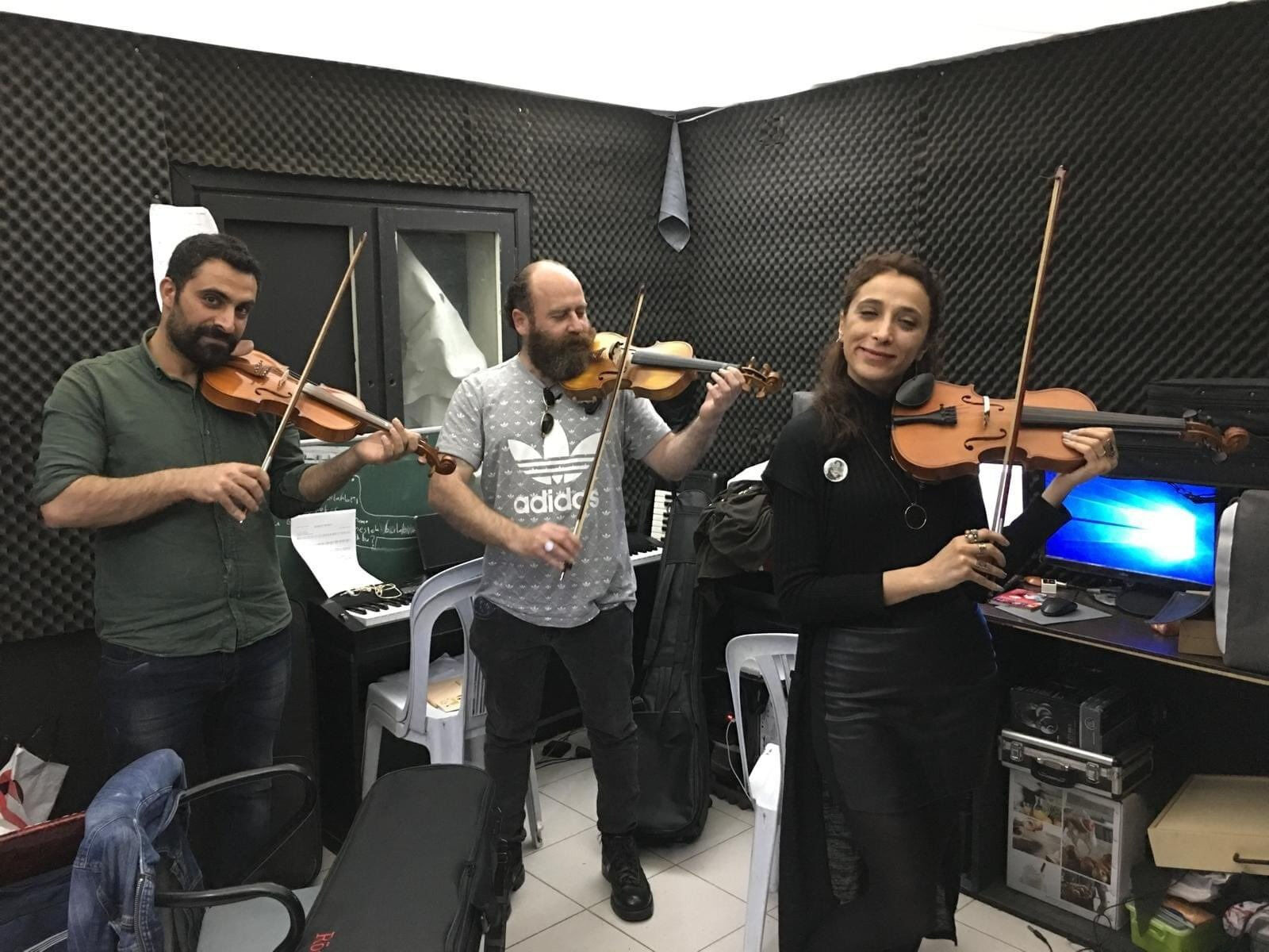 İzmir’de Özge Ceren Deniz ile İnanç Öktemay’ın canına mal olan kaçak elektrik akımıyla ilgili korkunç gerçek! - 1. Resim