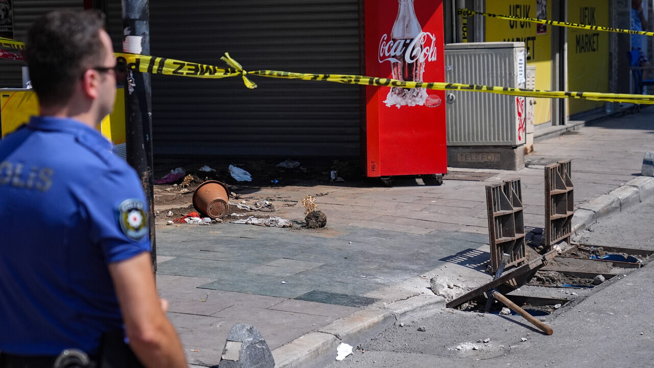 İzmir'deki elektrik akımı faciasında yeni gelişme! Gdz Elektrik: İZSU bize bilgi vermeden yağmur suyu ızgaraları yaptı İzmir'deki elektrik akımı faciasında yeni gelişme! Gdz Elektrik: İZSU bize bilgi vermeden yağmur suyu ızgaraları yaptı - 2. Resim