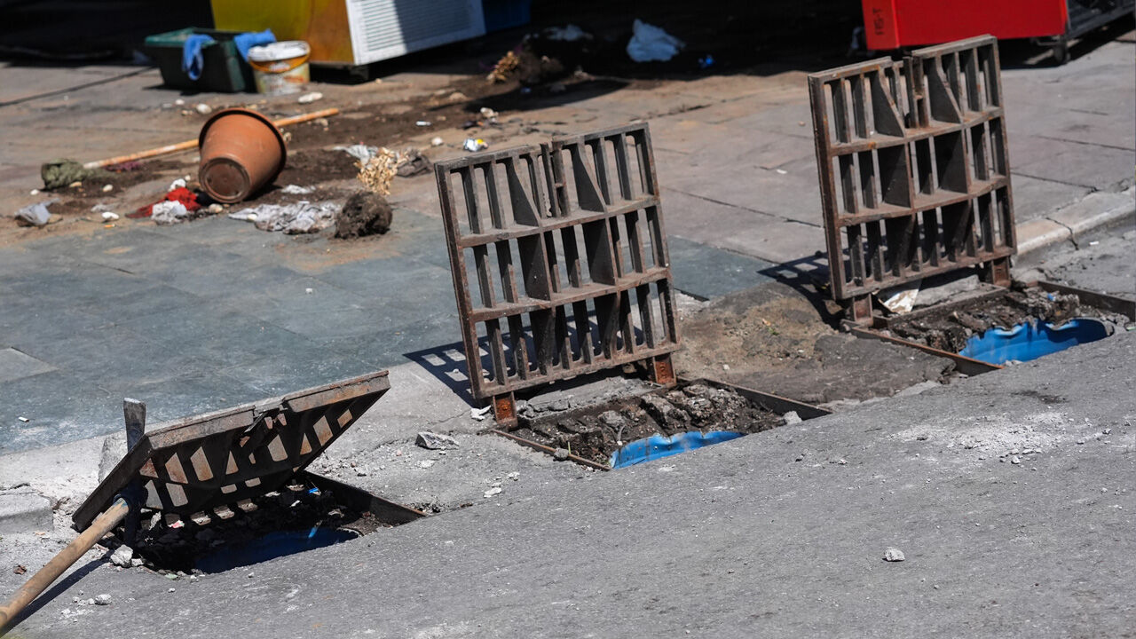 İzmir'deki elektrik akımı faciasında yeni gelişme! Gdz Elektrik: İZSU bize bilgi vermeden yağmur suyu ızgaraları yaptı İzmir'deki elektrik akımı faciasında yeni gelişme! Gdz Elektrik: İZSU bize bilgi vermeden yağmur suyu ızgaraları yaptı - 1. Resim