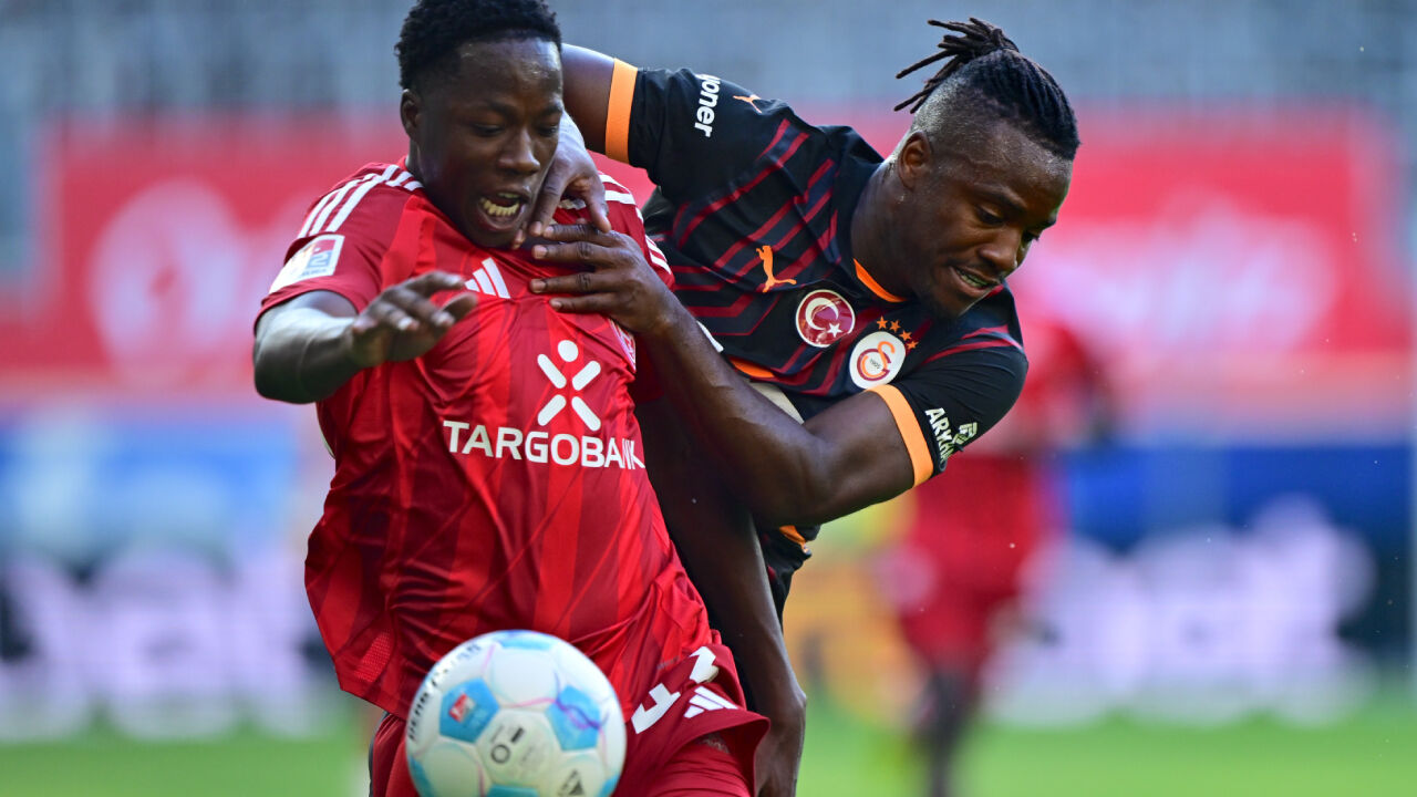 Avusturya'da şok sonuç! Galatasaray hazırlık maçında 5 yedi - 1. Resim