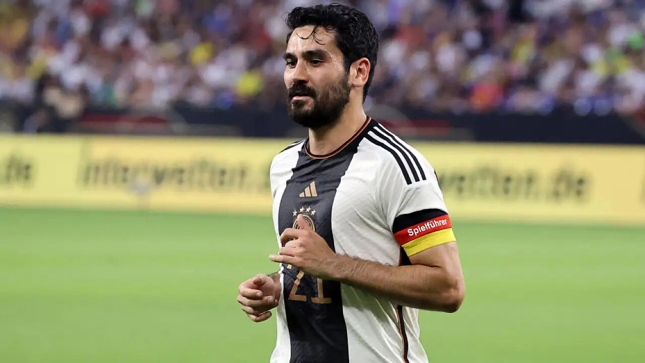 Barcelona'da İlkay Gündoğan sürprizi! Ayrılık çanları Türk taraftarları heyecanlandırdı Barcelona'da İlkay Gündoğan sürprizi! Ayrılık çanları Türk taraftarları heyecanlandırdı - 1. Resim