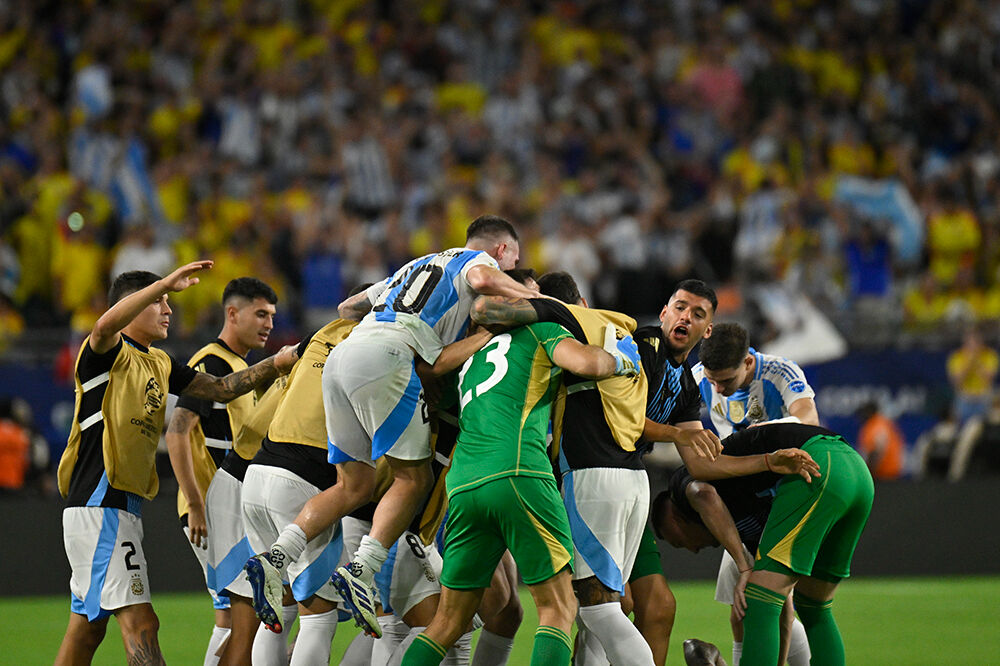 COPA America'da şampiyon Arjantin oldu, Messi tarihe ge&ccedil;ti - 2. Resim