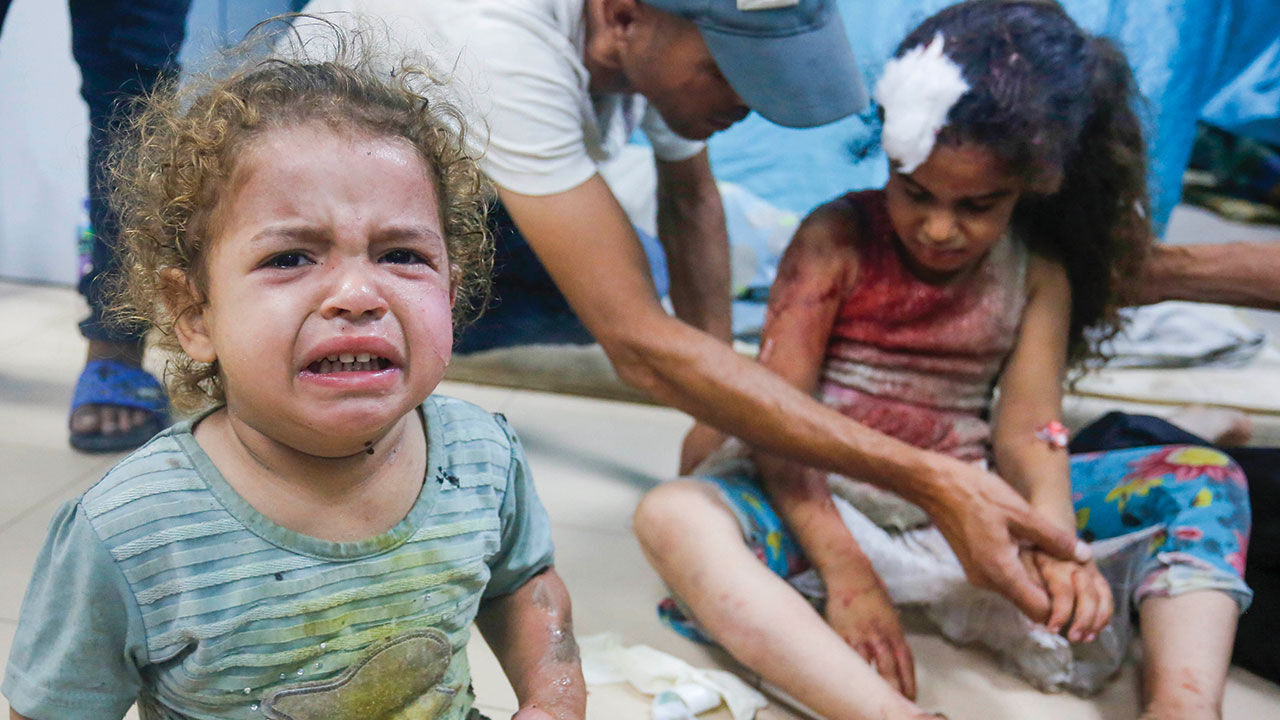 İsrail'in gece boyu vurduğu Gazze'de çok sayıda ölü ve yaralı var İsrail'in gece boyu vurduğu Gazze'de çok sayıda ölü ve yaralı var - 1. Resim