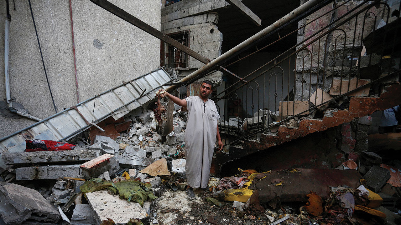 İsrail'in gece boyu vurduğu Gazze'de çok sayıda ölü ve yaralı var İsrail'in gece boyu vurduğu Gazze'de çok sayıda ölü ve yaralı var - 2. Resim