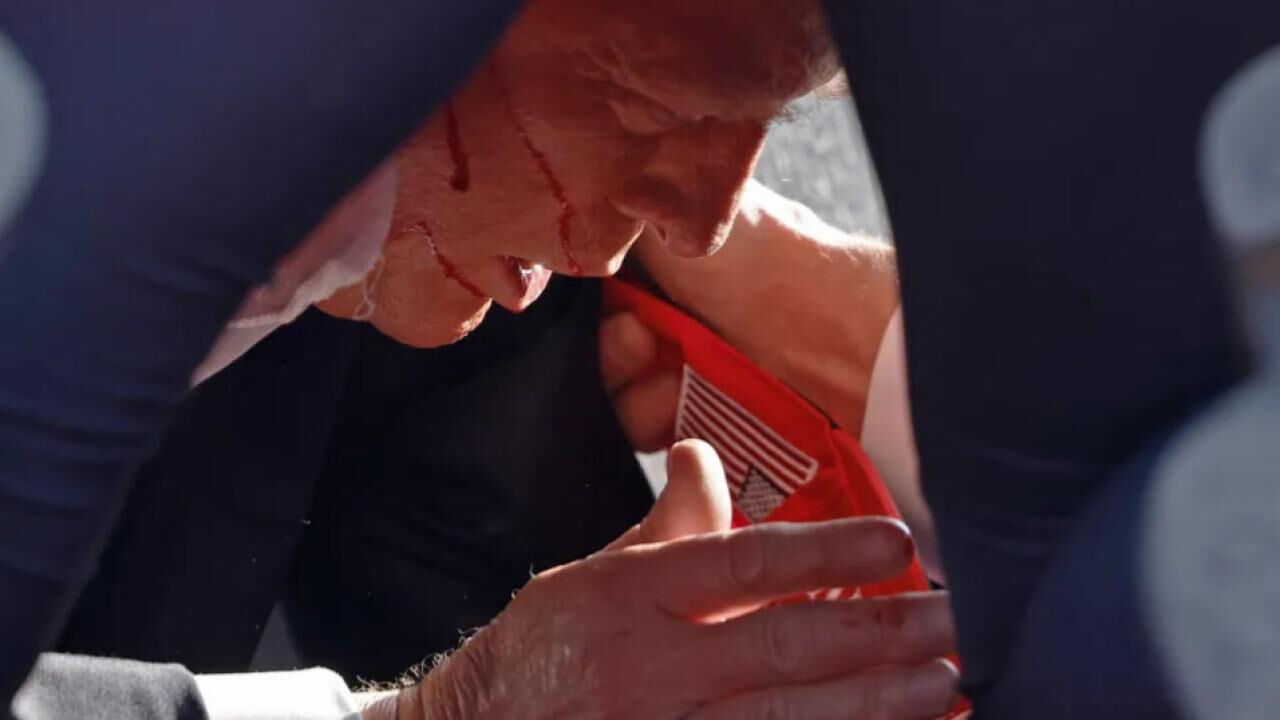 Trump'a suikast girişimi yaradı! Gizli belgeleri saklamakla suçlandığı dava düştü - 2. Resim