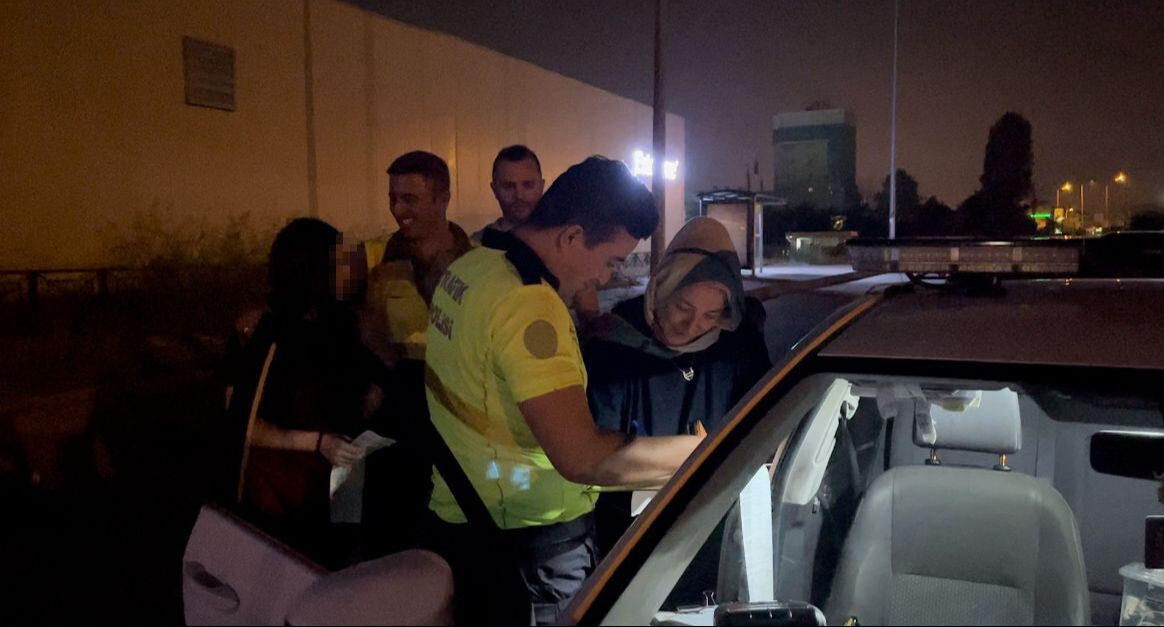 Bursa'da 17 yaşındaki s&uuml;r&uuml;c&uuml; denetime takıldı, babanın savunma 'yok artık' dedirtti - 2. Resim