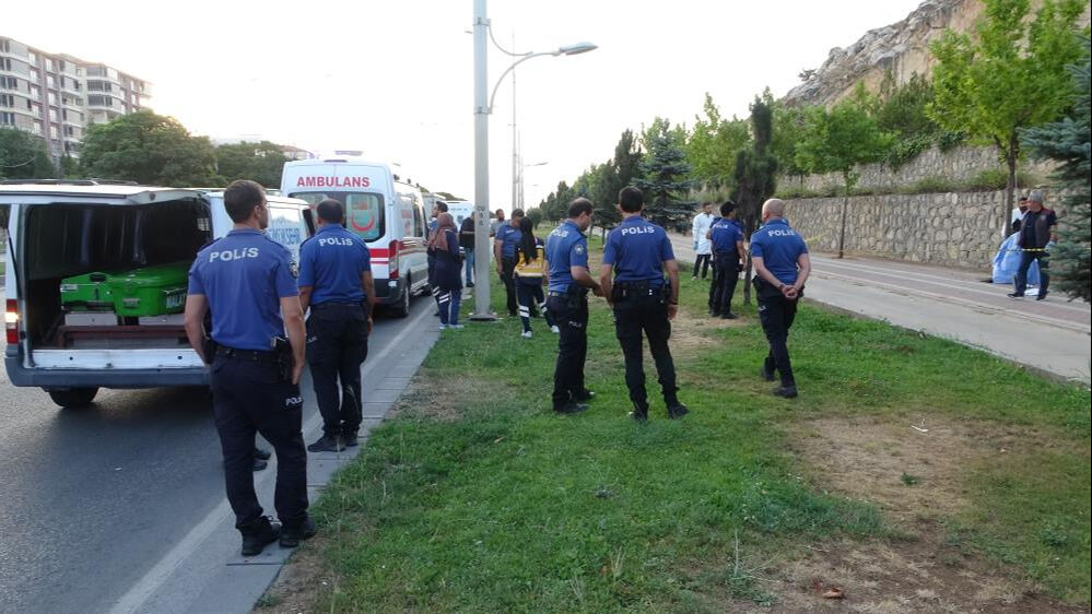 İş adamı Murat Köse hayatını kaybetti! Cesedi yol kenarında bulundu - 4. Resim