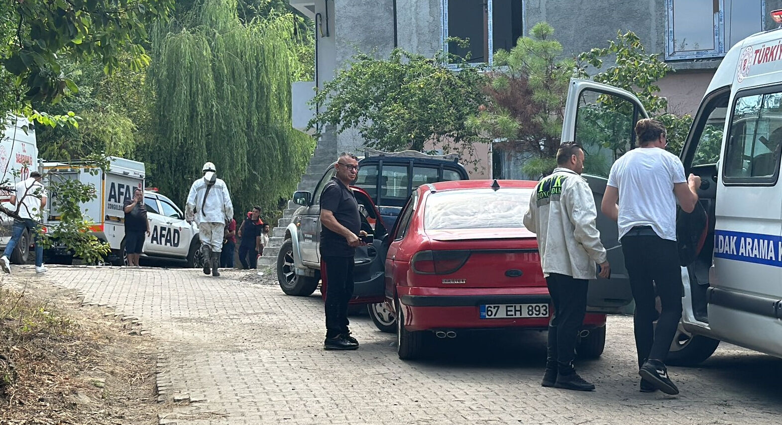 Zonguldak'ta ruhsatsız maden ocağında göçük meydana geldi - 1. Resim