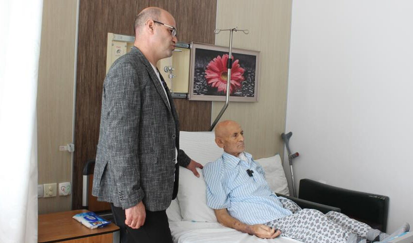 Hastalığı 100.000’de 1 görülüyor: 6 aydır su bile içemiyordu, 40 kiloya kadar düştü - 1. Resim