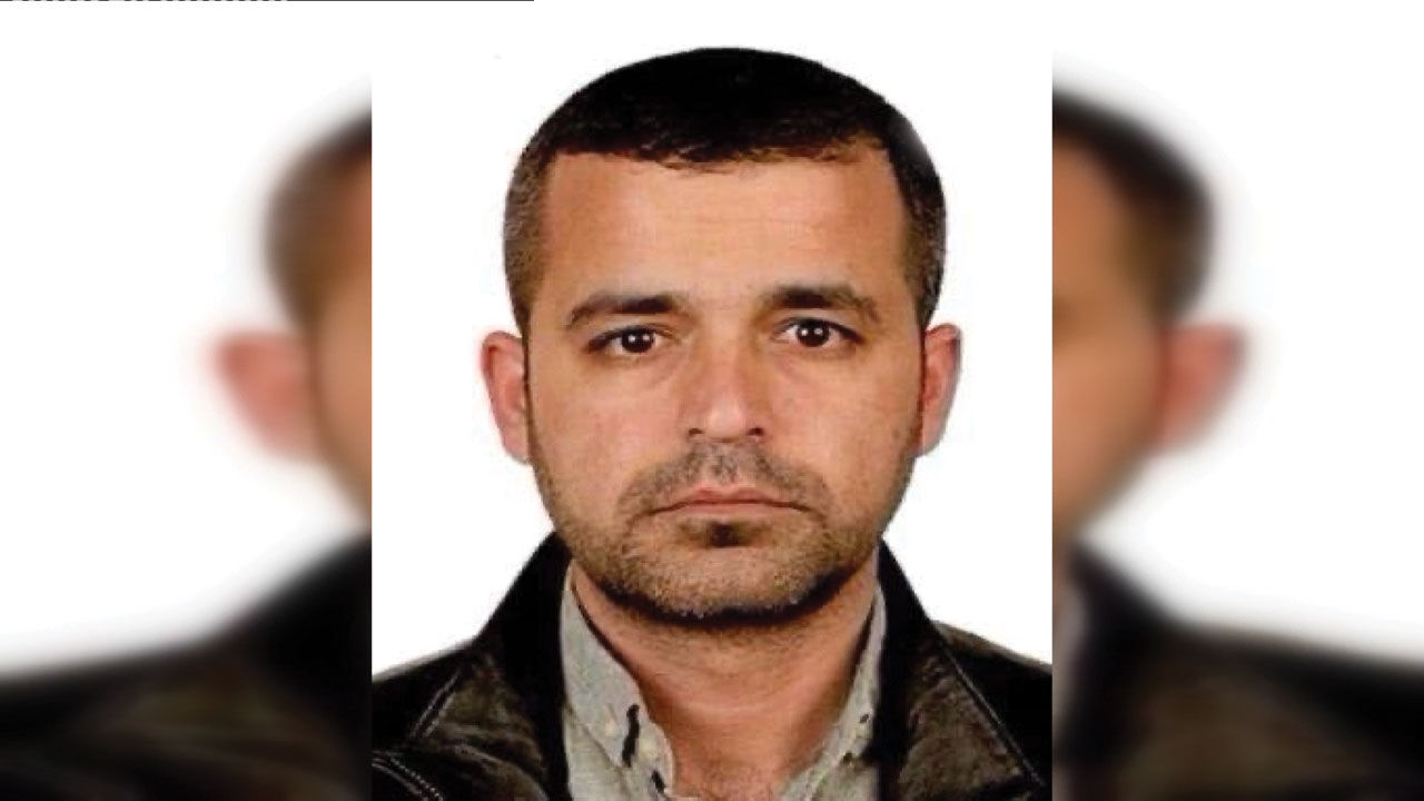 MİT PKK'nın sözde istihbaratçısı Halil kod adlı Sadık Topaloğlu ve Mehmet Savaş'ı İstanbul'da yakaladı MİT PKK'nın sözde istihbaratçısı Halil kod adlı Sadık Topaloğlu ve Mehmet Savaş'ı İstanbul'da yakaladı - 3. Resim