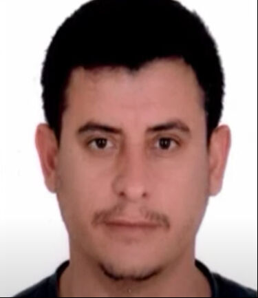 MİT PKK'nın sözde istihbaratçısı Halil kod adlı Sadık Topaloğlu ve Mehmet Savaş'ı İstanbul'da yakaladı MİT PKK'nın sözde istihbaratçısı Halil Kod Sadık Topaloğlu ve Mehmet Savaş'ı İstanbul'da yakaladı - 2. Resim