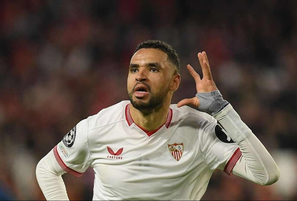 Sevilla Fenerbahçe'nin Youssef En-Nesyri için yaptığı teklifi kabul etti! Yıldız golcü için geri sayım Sevilla Fenerbahçe'nin Youssef En-Nesyri için yaptığı teklifi kabul etti! Yıldız golcü için geri sayım - 2. Resim