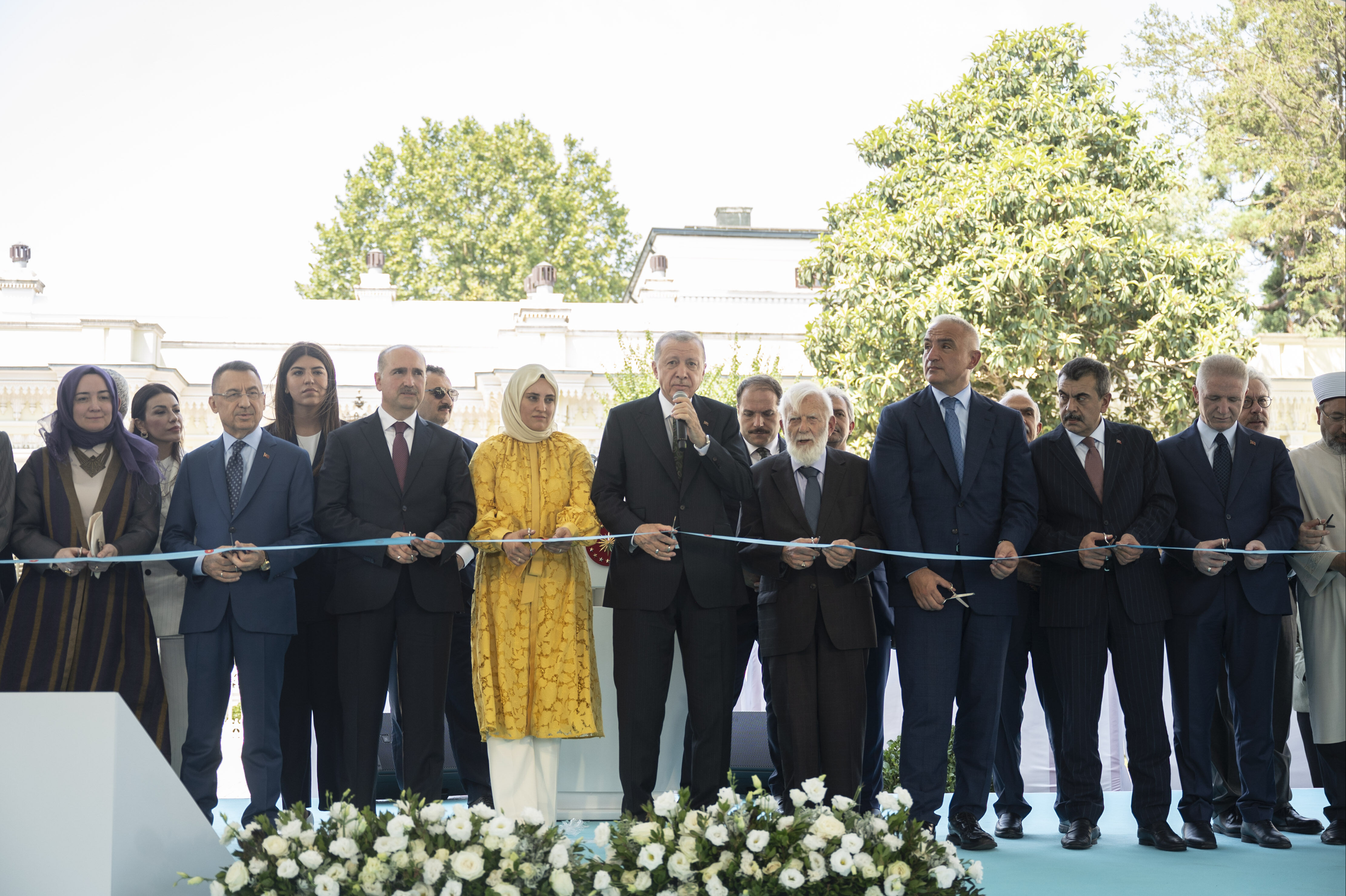Cumhurbaşkanı Recep Tayyip Erdoğan Yıldız Sarayı'nın açılışını gerçekleştirdi: Yıldız Sarayı direnişin sembolü Cumhurbaşkanı Recep Tayyip Erdoğan Yıldız Sarayı'nın açılışını gerçekleştirdi: Yıldız Sarayı direnişin sembolü - 1. Resim