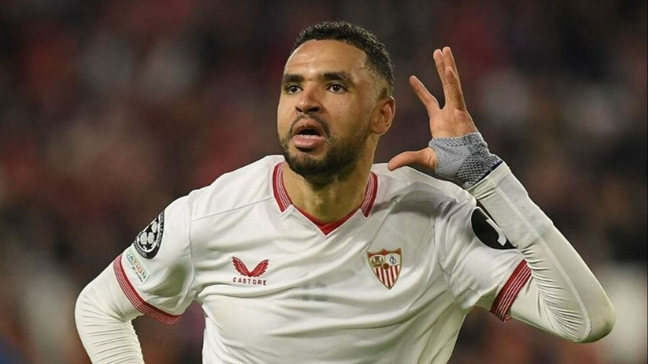 Fenerbahçe'nin yeni transferi Youssef En-Nesyri Malaga, Leganes, Sevilla takımlarında oynadı Fenerbahçe'nin yeni transferi Youssef En-Nesyri Malaga, Leganes, Sevilla takımlarında oynadı - 2. Resim