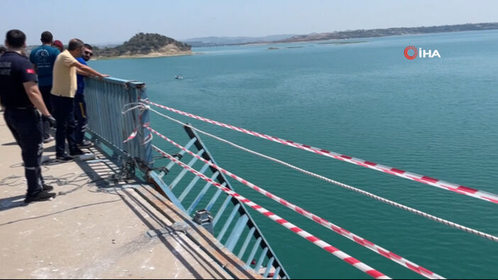 Adana'da otomobil köprüden baraja uçtu, çok sayıda kayıp var - 2. Resim
