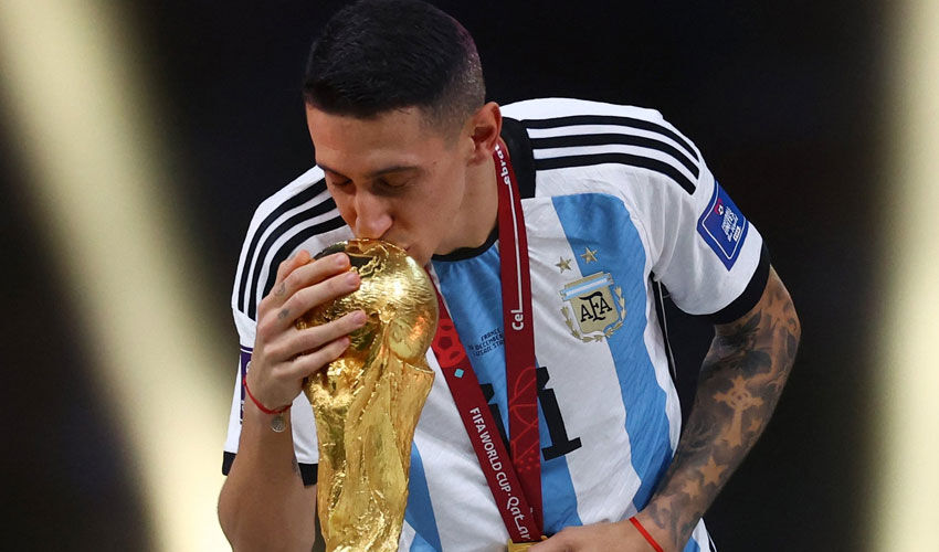 Di Maria'yı duyuran kulüp başkanından taraftara müjde! 'Ekstrem bir kadro kuracağız' Di Maria'yı duyuran kulüp başkanından taraftara müjde! 'Ekstrem bir kadro kuracağız' - 1. Resim