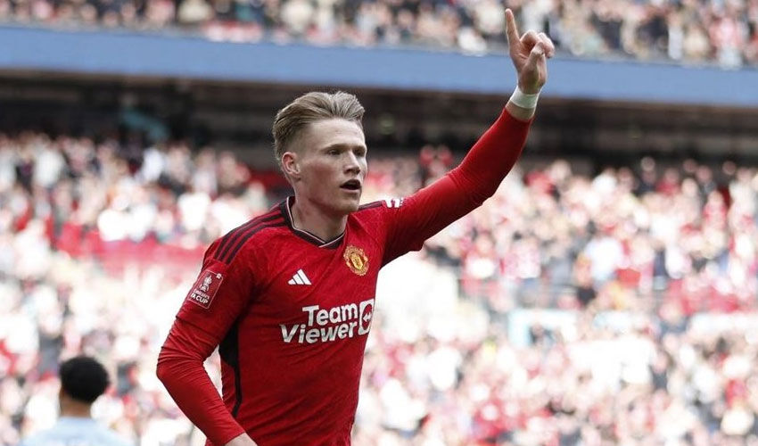 Manchester United'tan McTominay açıklaması! Galatasaray, İskoç yıldıza teklif yapmıştı Manchester United'tan McTominay açıklaması! Galatasaray, İskoç yıldıza teklif yapmıştı - 1. Resim