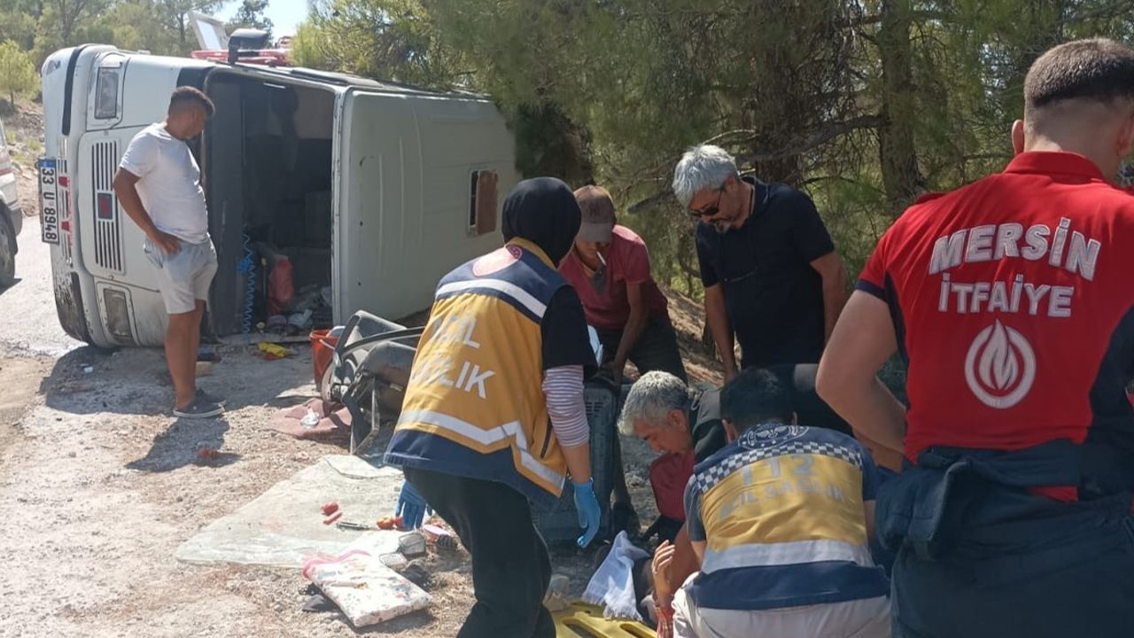 Tarım işçilerini taşıyan araç devrildi! Çok sayıda yaralı var