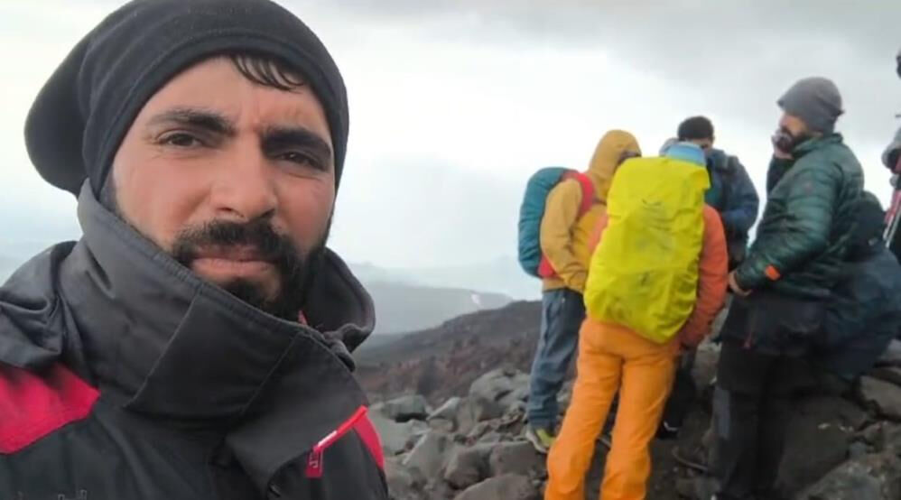 Türkiye'nin en yüksek noktasına çıkmak isterken kayıplara karıştılar! Çok sayıda ekip peşlerine düştü Türkiye'nin en yüksek noktasına çıkmak isterken kayıplara karıştılar! Çok sayıda ekip peşlerine düştü - 1. Resim