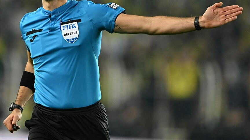Fenerbahçe Lugano maçının hakemi Portekizli Tiago Martins'ın karnesi Fenerbahçe Lugano maçını Portekizli hakem Tiago Martins'ın karnesi - 1. Resim