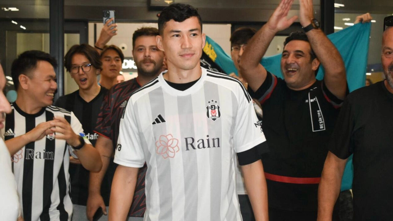 Galatasaray'da Kerem Demirbay şoku! Gözler TFF'nin vereceği yeni karara çevrildi Galatasaray'da Kerem Demirbay şoku! Gözler TFF'nin vereceği yeni karara çevrildi - 1. Resim