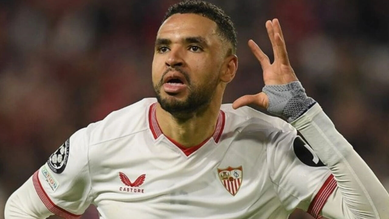 Sevilla'dan En-Nesyri açıklaması! Fenerbahçe transferi duyurmaya hazırlanıyor Sevilla'dan En-Nesyri açıklaması! Fenerbahçe transferi duyurmaya hazırlanıyor - 1. Resim