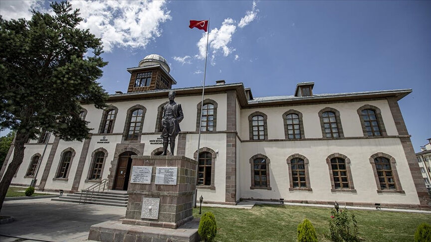 105. yıl dönümü olan Erzurum Kongresi, 23 Temmuz-7 Ağustos 1919 tarihlerinde gerçekleşti 105. yıl dönümü olan Erzurum Kongresi, 23 Temmuz-7 Ağustos 1919 tarihlerinde gerçekleşti - 1. Resim