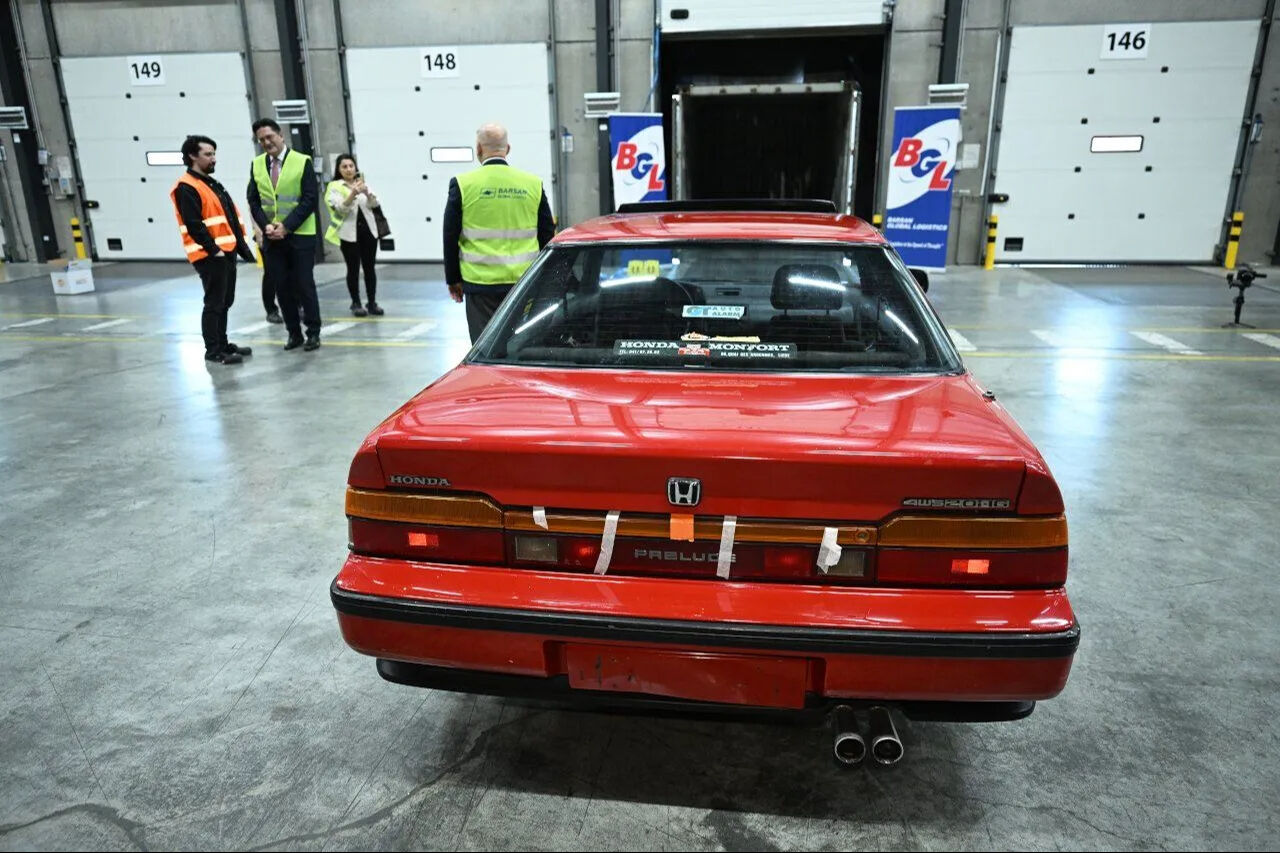 Barış Manço'nun aracı Belçika'da bulunmuştu! Türkiye'ye getiriliyor - 2. Resim