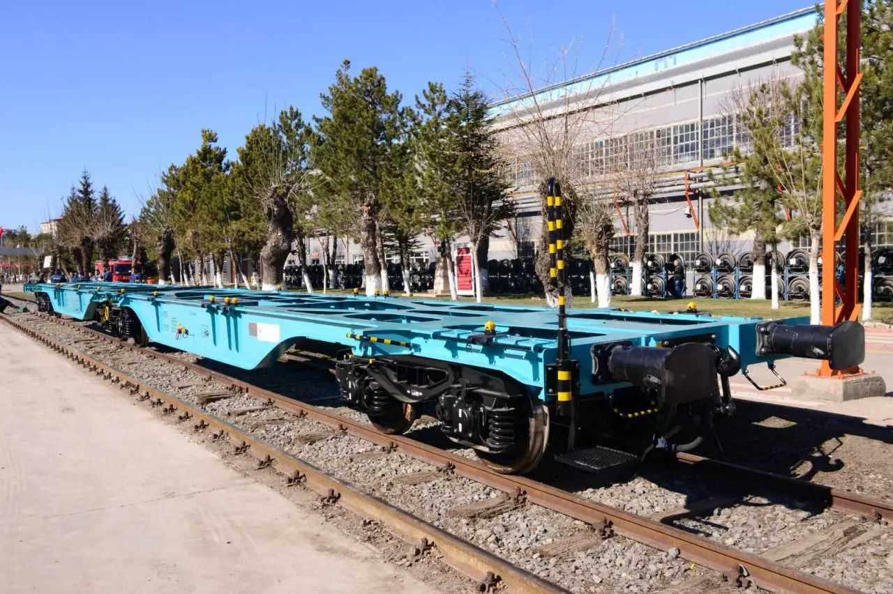 Milli elektrikli hızlı tren 2025'de raylarda olacak! Bakan Uraloğlu duyurdu Milli elektrikli hızlı tren 2025'de raylarda olacak! Bakan Uraloğlu duyurdu - 3. Resim