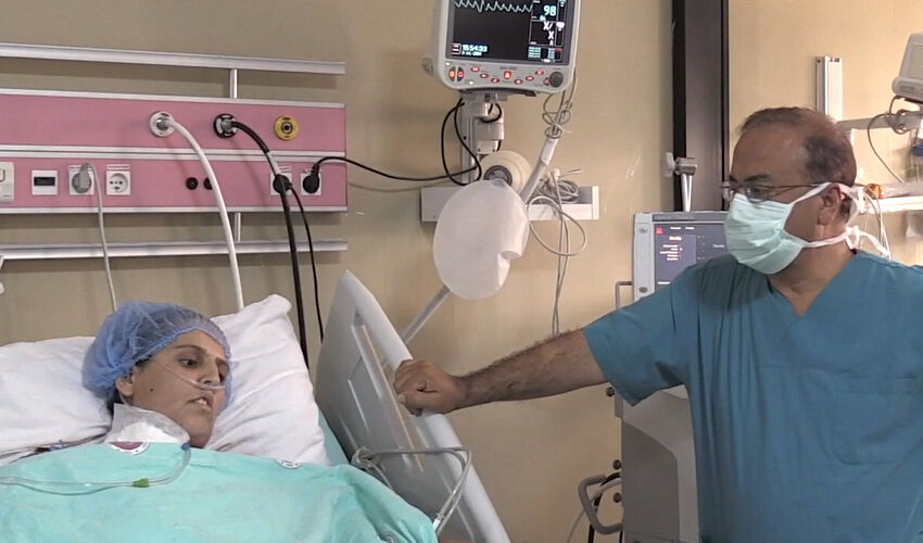 Baş ağrısı ve yüzde şişkinlik şikayetiyle başvurdu! ‘Diş iltihabı’ canından ediyordu Baş ağrısı ve yüzde şişkinlik şikayetiyle başvurdu! ‘Diş iltihabı’ canından ediyordu - 2. Resim