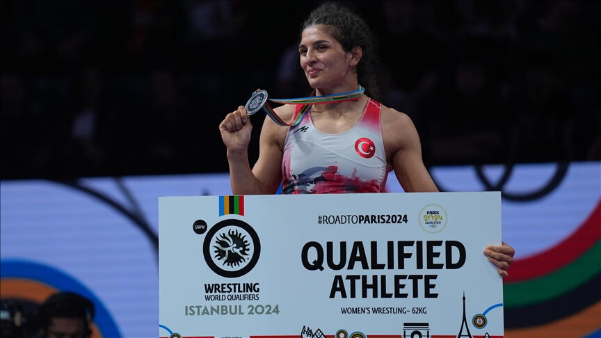 Beşiktaş’ın olimpiyatlara gönderdiği tek sporcu Milli güreşçi Nesrin Baş oldu Beşiktaş’ın olimpiyatlara gönderdiği tek sporcu Milli güreşçi Nesrin Baş oldu - 2. Resim