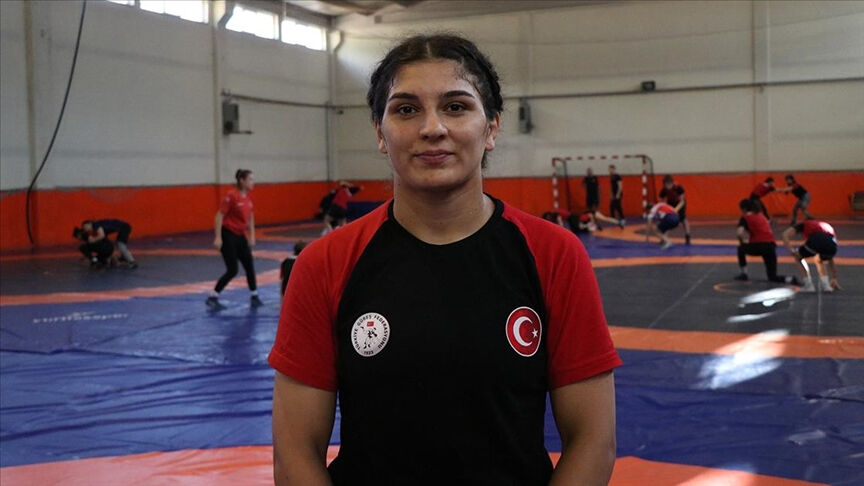 Beşiktaş’ın olimpiyatlara gönderdiği tek sporcu Milli güreşçi Nesrin Baş oldu Beşiktaş’ın olimpiyatlara gönderdiği tek sporcu Milli güreşçi Nesrin Baş oldu - 1. Resim