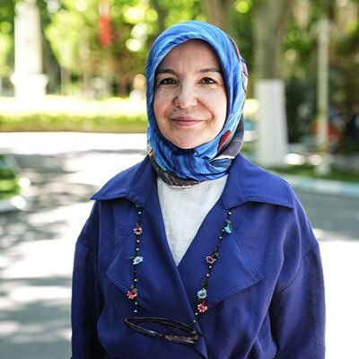 Elmas Esra Ceceli 5 Haziran 2024'te Darülaceze Başkanı olarak atandı Elmas Esra Ceceli 5 Haziran 2024'te Darülaceze Başkanı olarak atandı - 2. Resim