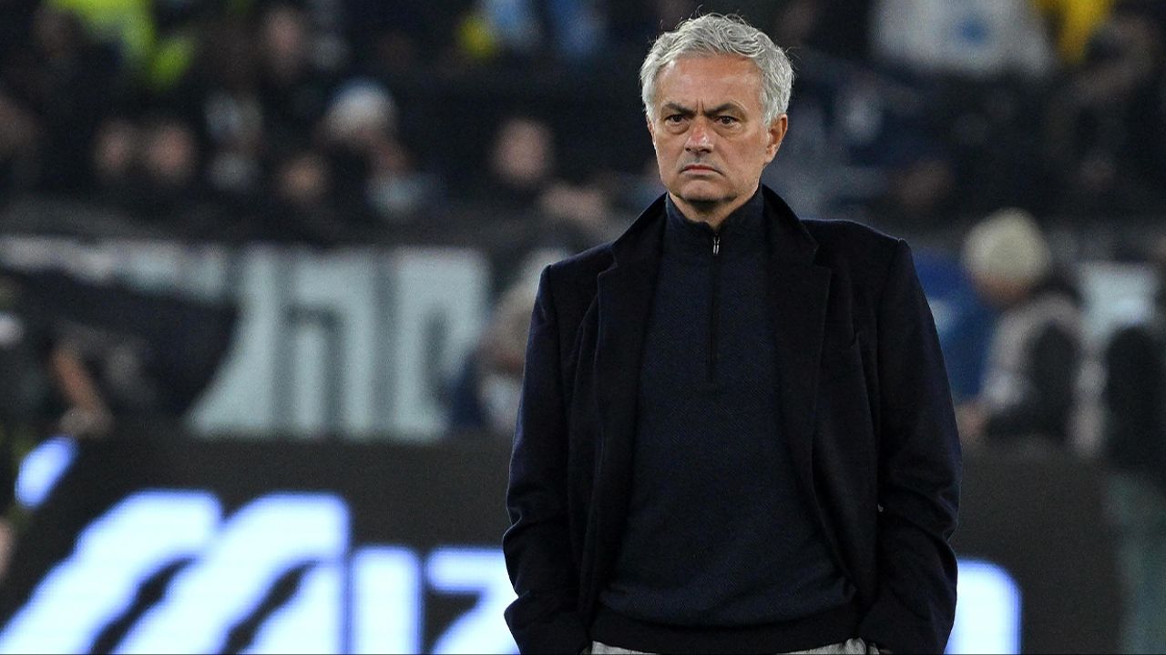 Kulübün çıkarlarını sebep göstererek Mourinho ile yollarını ayıran Roma&#039;nın 3 milyon sterlin tazminat ödediği öğrenildi