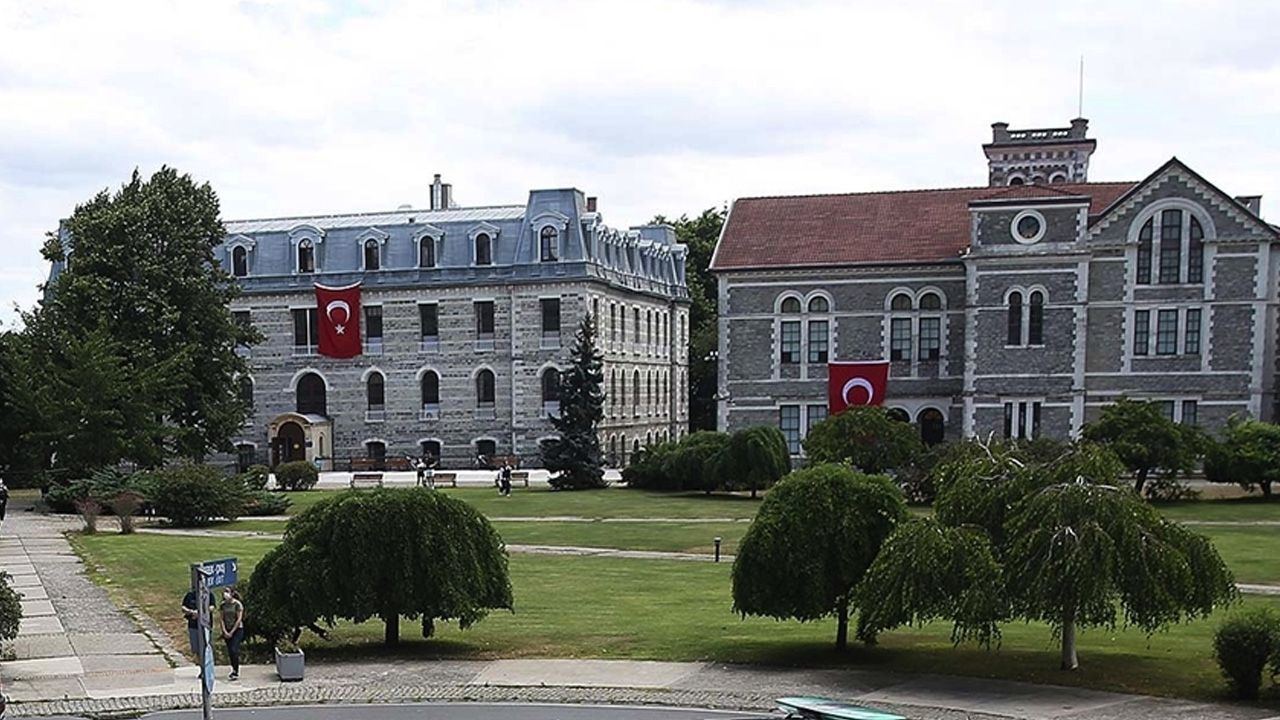 5 alanda daha başarılı! Boğaziçi Üniversitesi 'en iyi üniversiteler' sıralamasında yükselişe geçti - 1. Resim