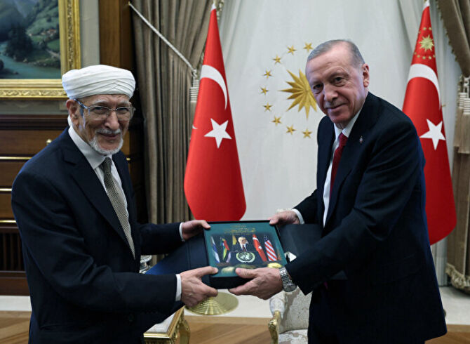Cumhurbaşkanı Erdoğan Faslı filozof Prof. Dr. Taha Abdurrahman'ı kabul etti Cumhurbaşkanı Erdoğan Faslı filozof Prof. Dr. Taha Abdurrahman'ı kabul etti - 1. Resim