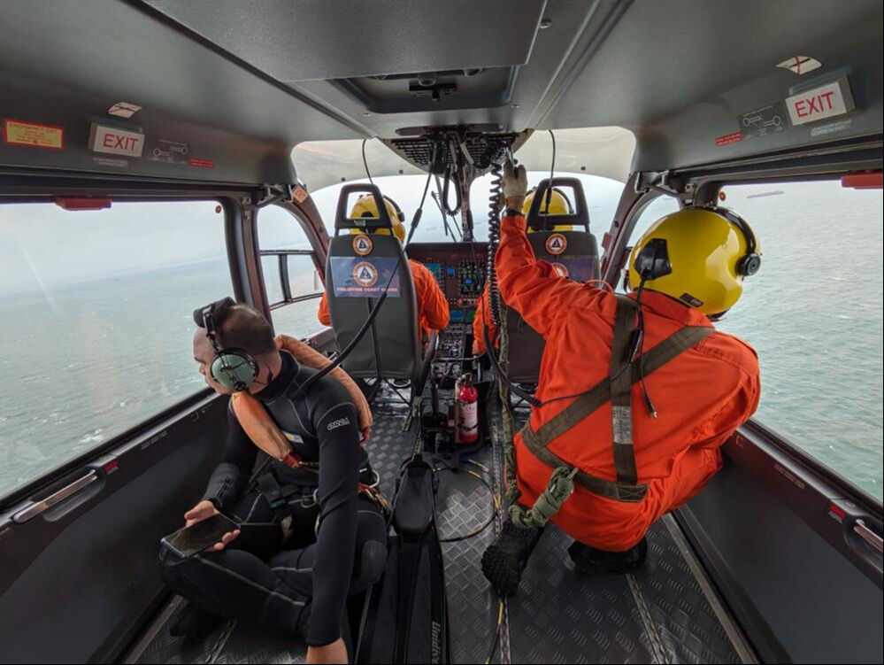 Gaemi Tayfunu Filipinler'de yakıt dolu tankeri alabora etti Gaemi Tayfunu Filipinler'de yakıt dolu tankeri alabora etti - 3. Resim