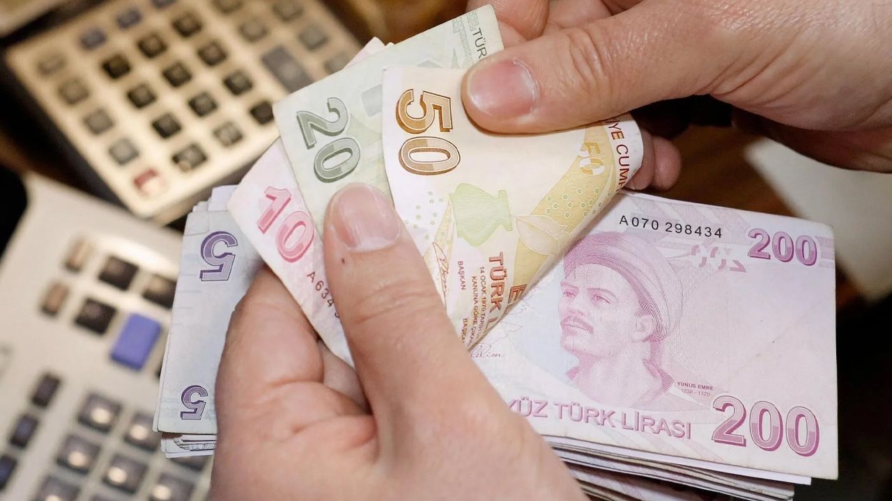 İşçiler bayram ediyor! Belediyede en düşük maaş 37 bin lira oldu