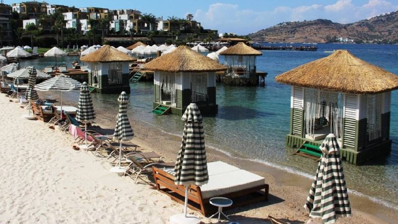 Ünlü bir iş adamı Bodrum&#039;da 3 milyon TL&#039;ye loca kiraladı