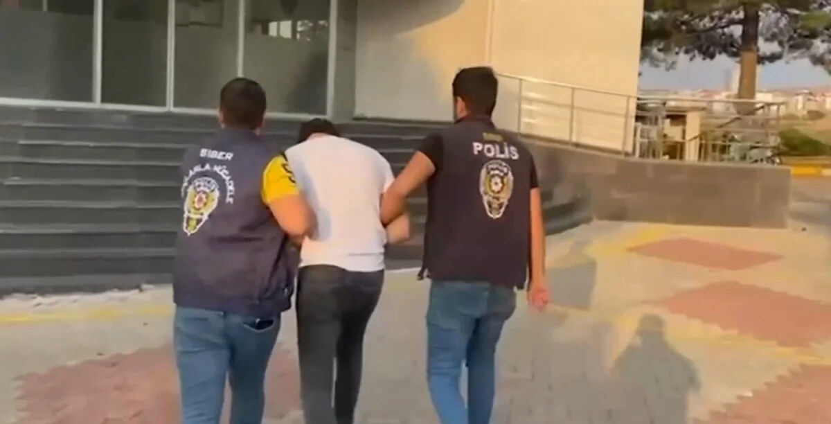 41 ilde Siberağ operasyonu! 82 kişi yakalandı... 41 ilde Siberağ operasyonu! 82 kişi yakalandı... - 1. Resim