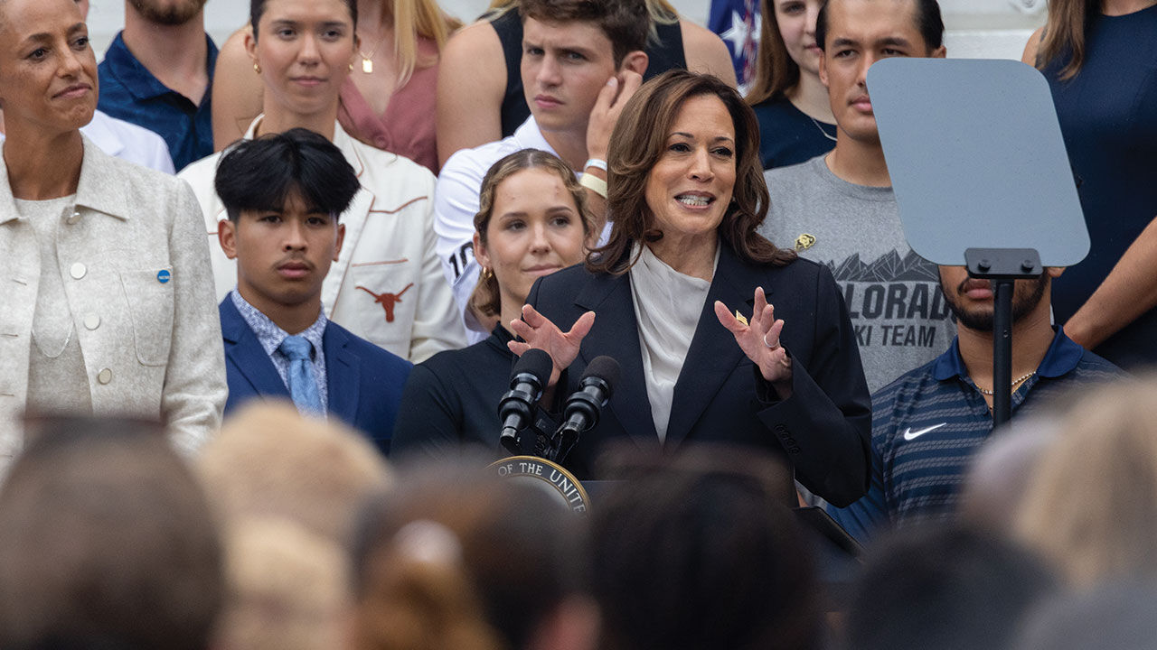 ABD'deki başkanlık seçimi öncesinde Kamala Harris kritik eyaletler Trump'a yaklaşıyor! - 3. Resim