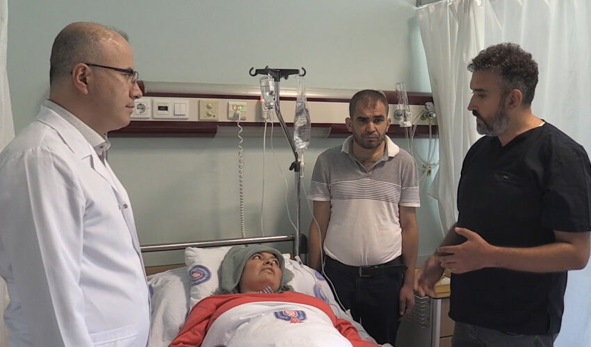 Hamile kadının karnından çıkan hayrete düşürdü! ‘2-3 gün ağladım’ Hamile kadının karnından çıkan hayrete düşürdü! ‘2-3 gün ağladım’ - 1. Resim