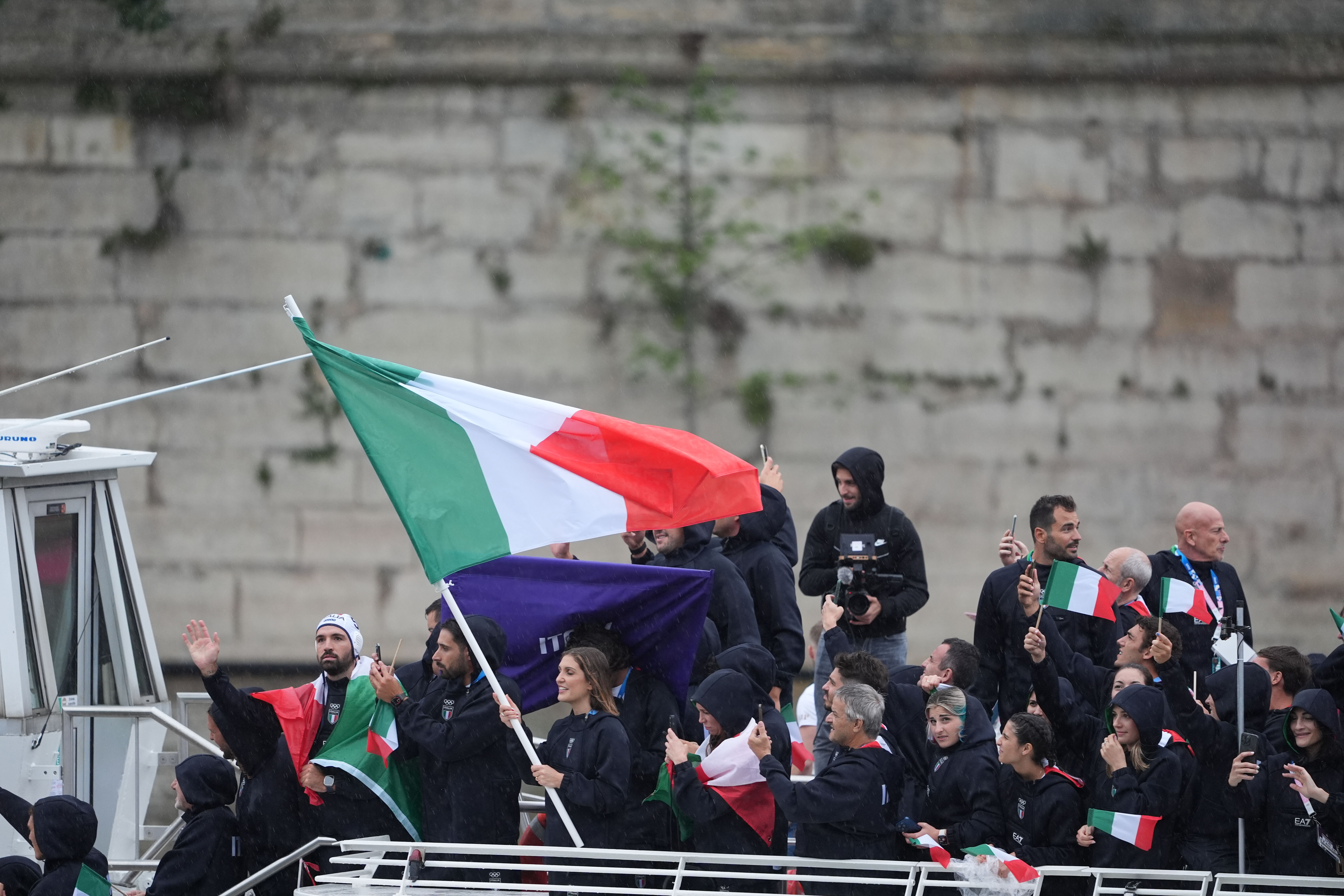 Olimpiyat Oyunları'na Türkiye damgası! Spiker İsrail'i anons etmedi - 2. Resim