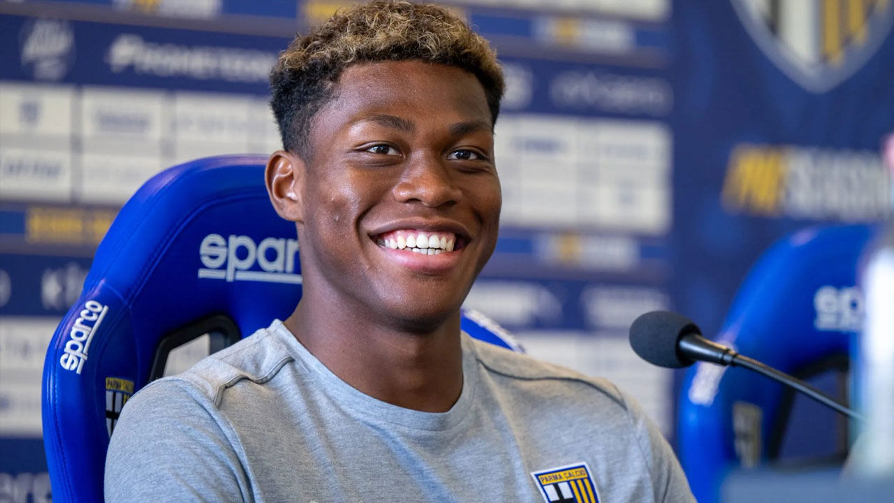 Parma'nın yeni kalecisi Zion Suzuki, memleketiyle gündem oldu! Taraftarlar inanmakta zorlandı - 1. Resim