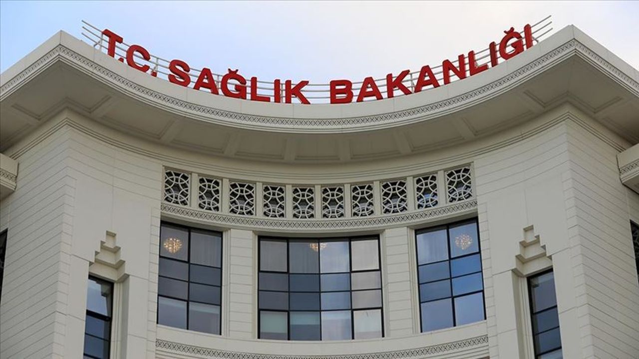 Resmi Gazete kararına göre Sağlık Bakan Yardımcılığı görevine Halim Özçevik atandı