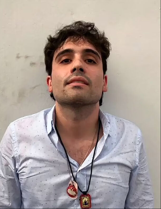 Sinaloa karteline ağır darbe! 'El Mayo' ile 'El Chapo'nun oğlu ABD'de tutuklandı Sinaloa karteline ağır darbe! 'El Mayo' ile 'El Chapo'nun oğlu ABD'de tutuklandı - 1. Resim