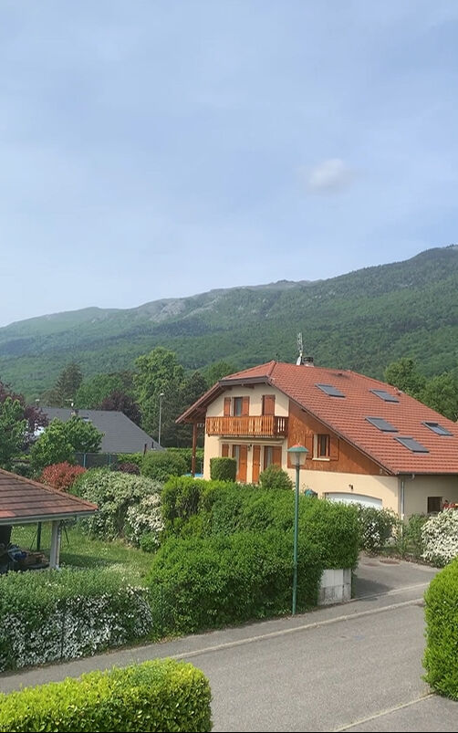 Ülkeyi terk edip İsviçre'ye yerleşmişti! Şimdilerde köy hayatı yaşayan Seher Dilovan son halini paylaştı Ülkeyi terk edip İsviçre'ye yerleşmişti! Şimdilerde köy hayatı yaşayan Seher Dilovan son halini paylaştı - 5. Resim