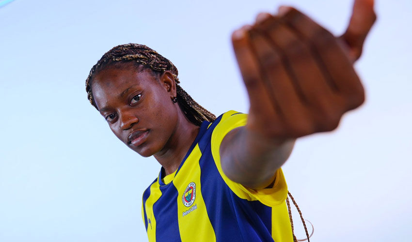 Fenerbahçe transferi duyurdu! Jamaikalı Konya Plummer resmi imzayı attı - 1. Resim