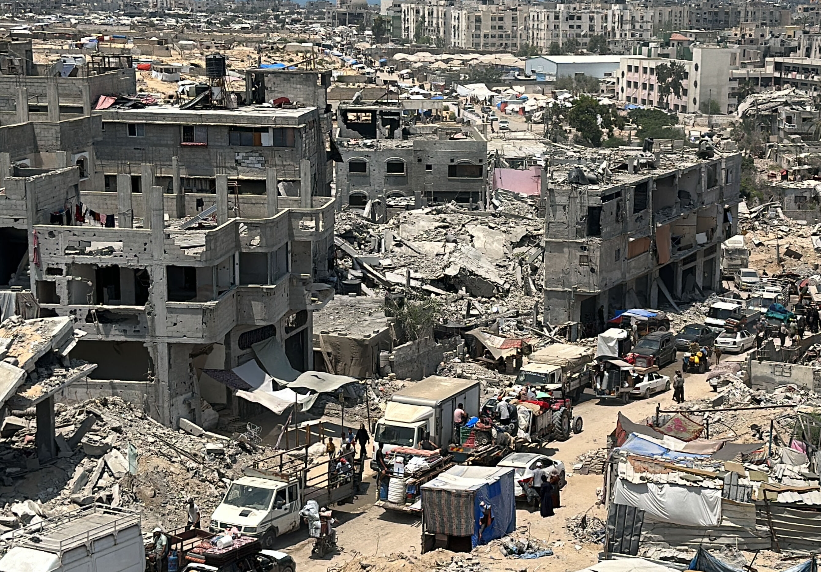 İsrail Gazze'de sahra hastanesini bombaladı: 31 kişi hayatını kaybetti  - 2. Resim